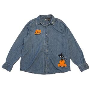 Halloween Holiday Editions embroidered denim button up shirt Medium cat spider